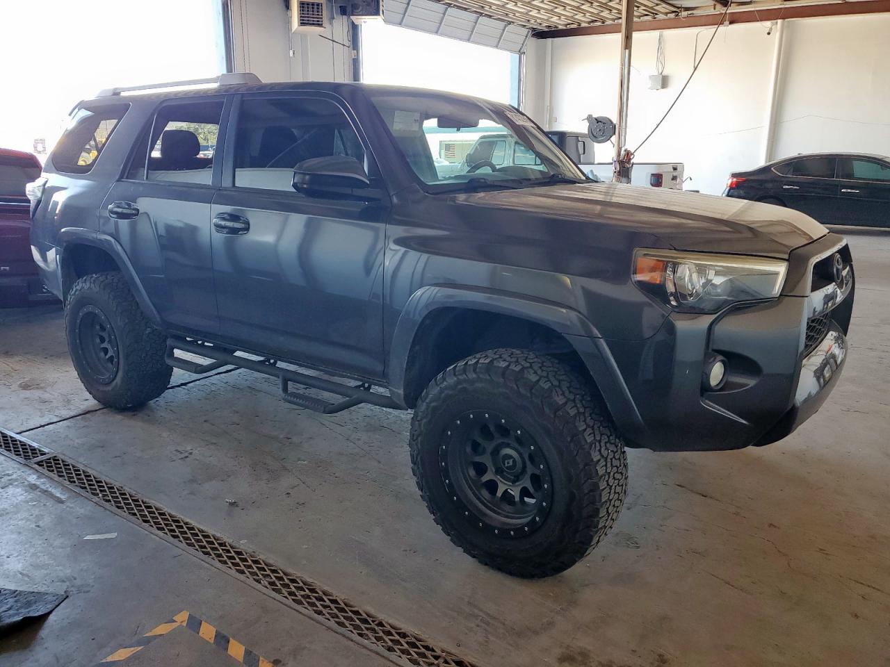 Toyota 4Runner Sr5/sr5 Premium Image 11