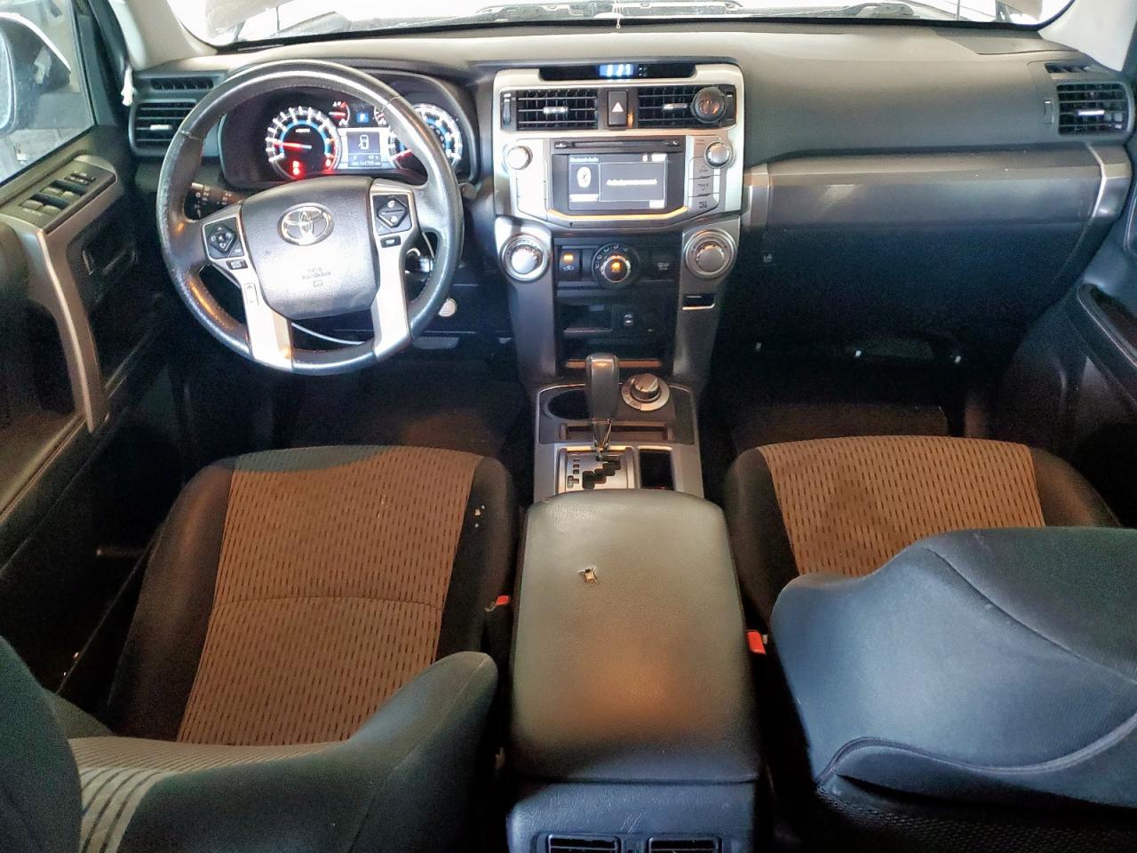 Toyota 4Runner Sr5/sr5 Premium Image 9