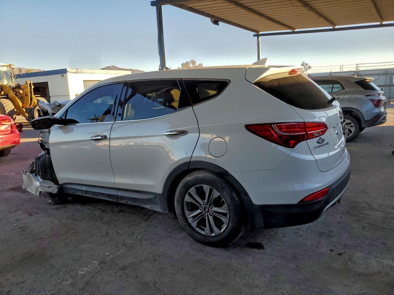 Hyundai SANTA FE Image 2