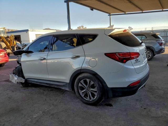 Hyundai SANTA FE Image 2