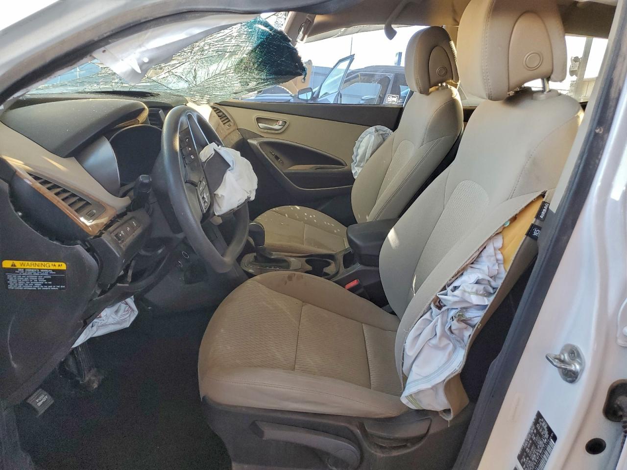 Hyundai SANTA FE Image 11