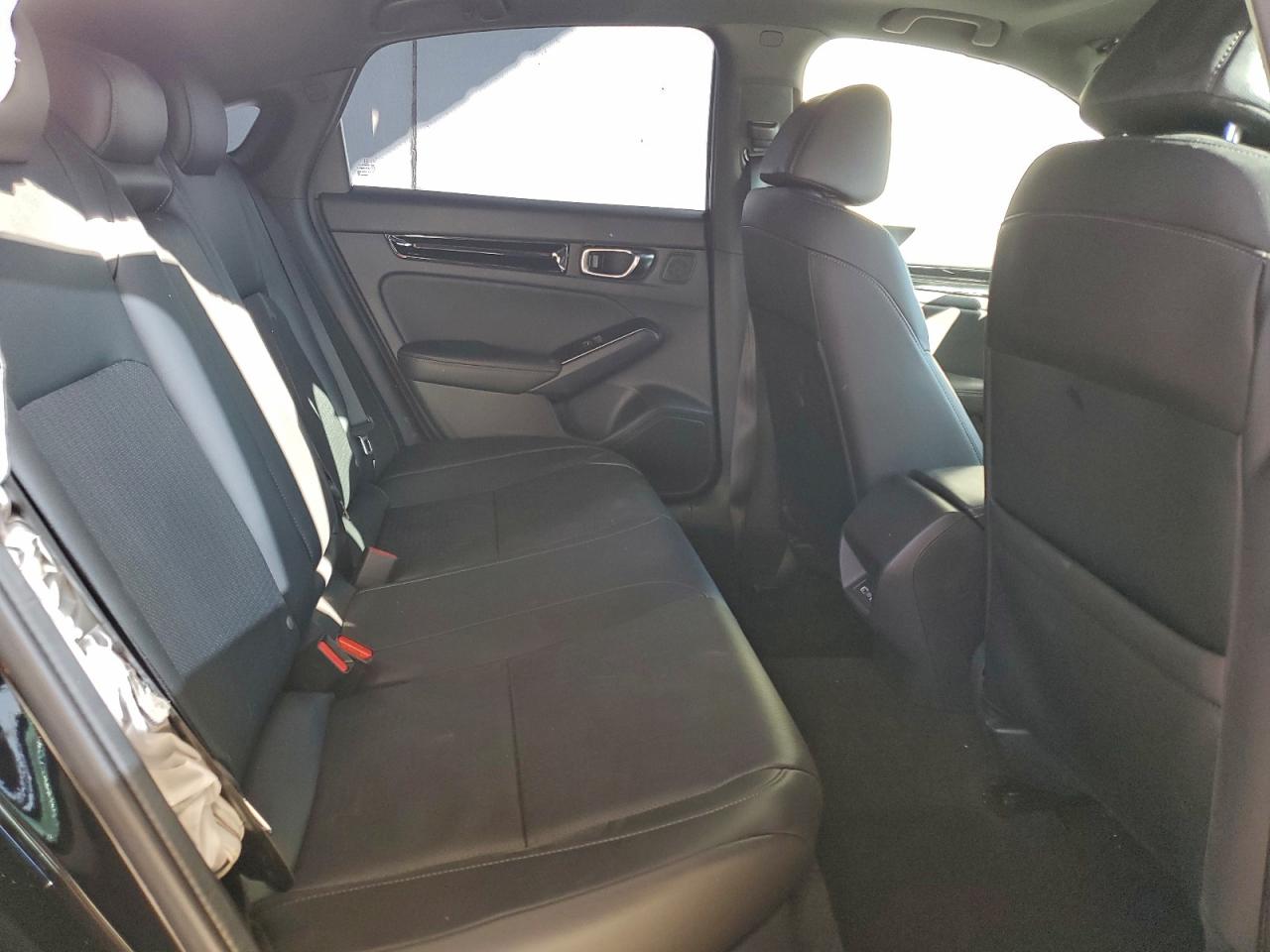 Honda Civic Sport Touring Image 3