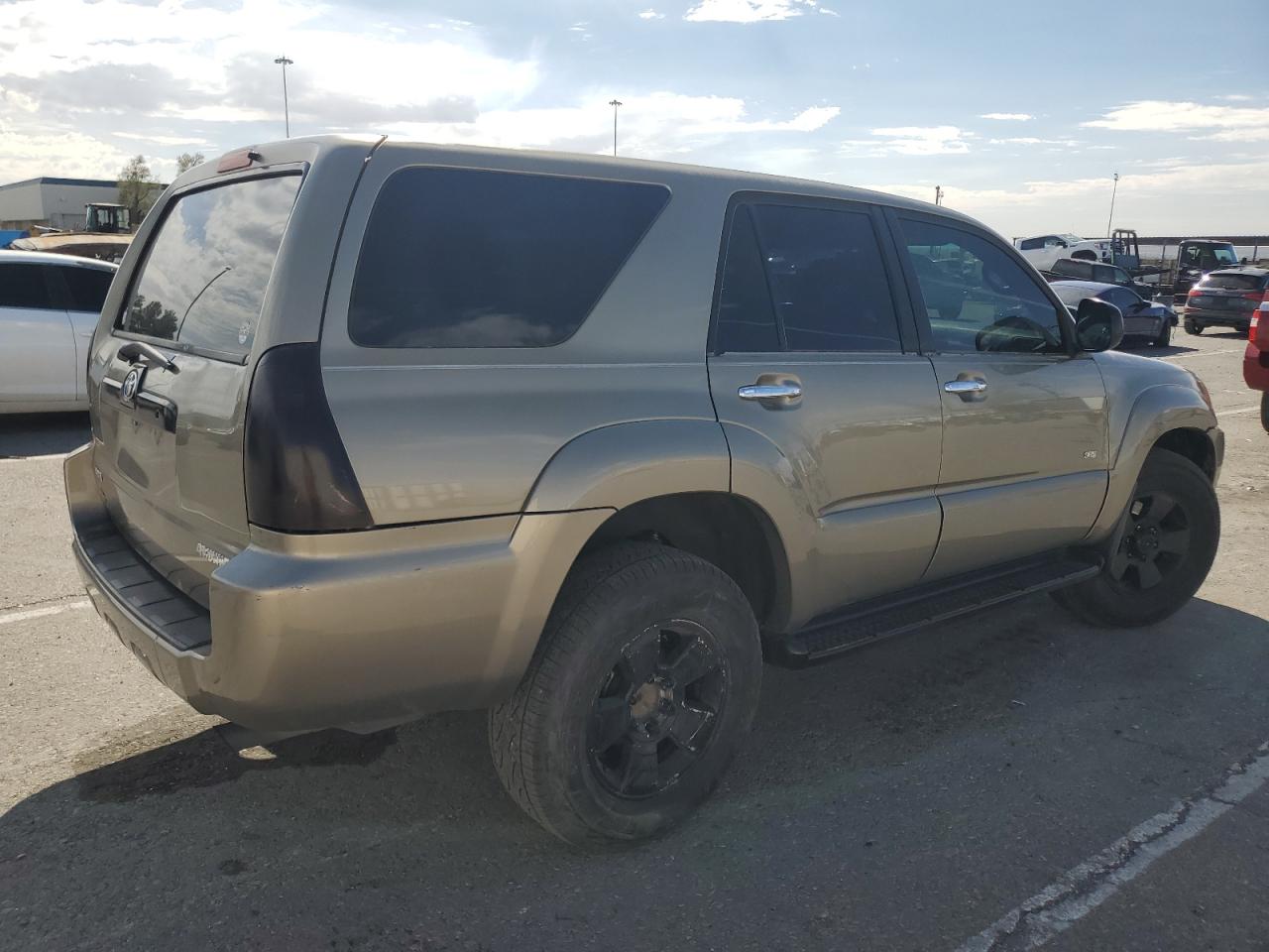 Toyota 4Runner Sr5 Image 13
