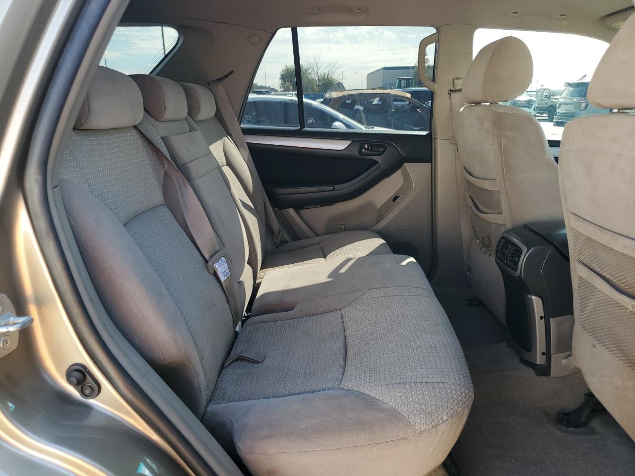 Toyota 4Runner Sr5 Image 5