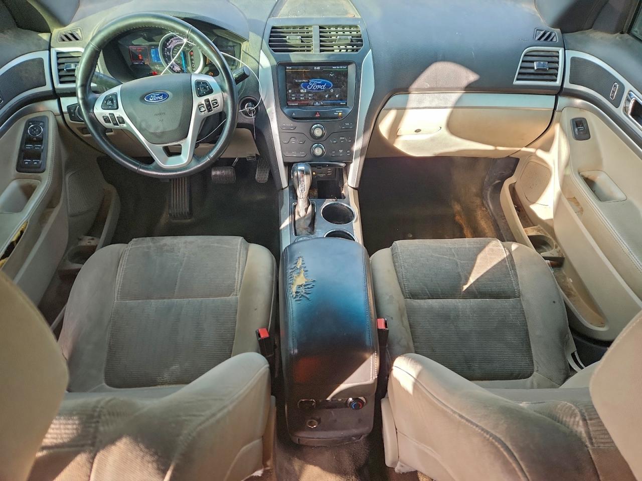 Ford Explorer Xlt Image 5