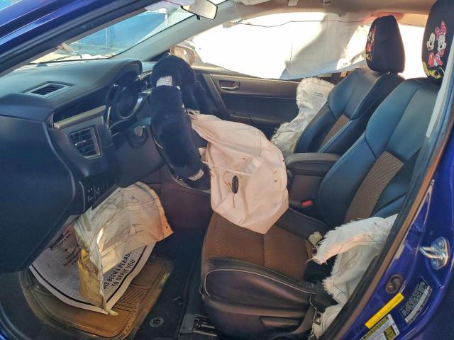 Toyota Corolla L Image 6