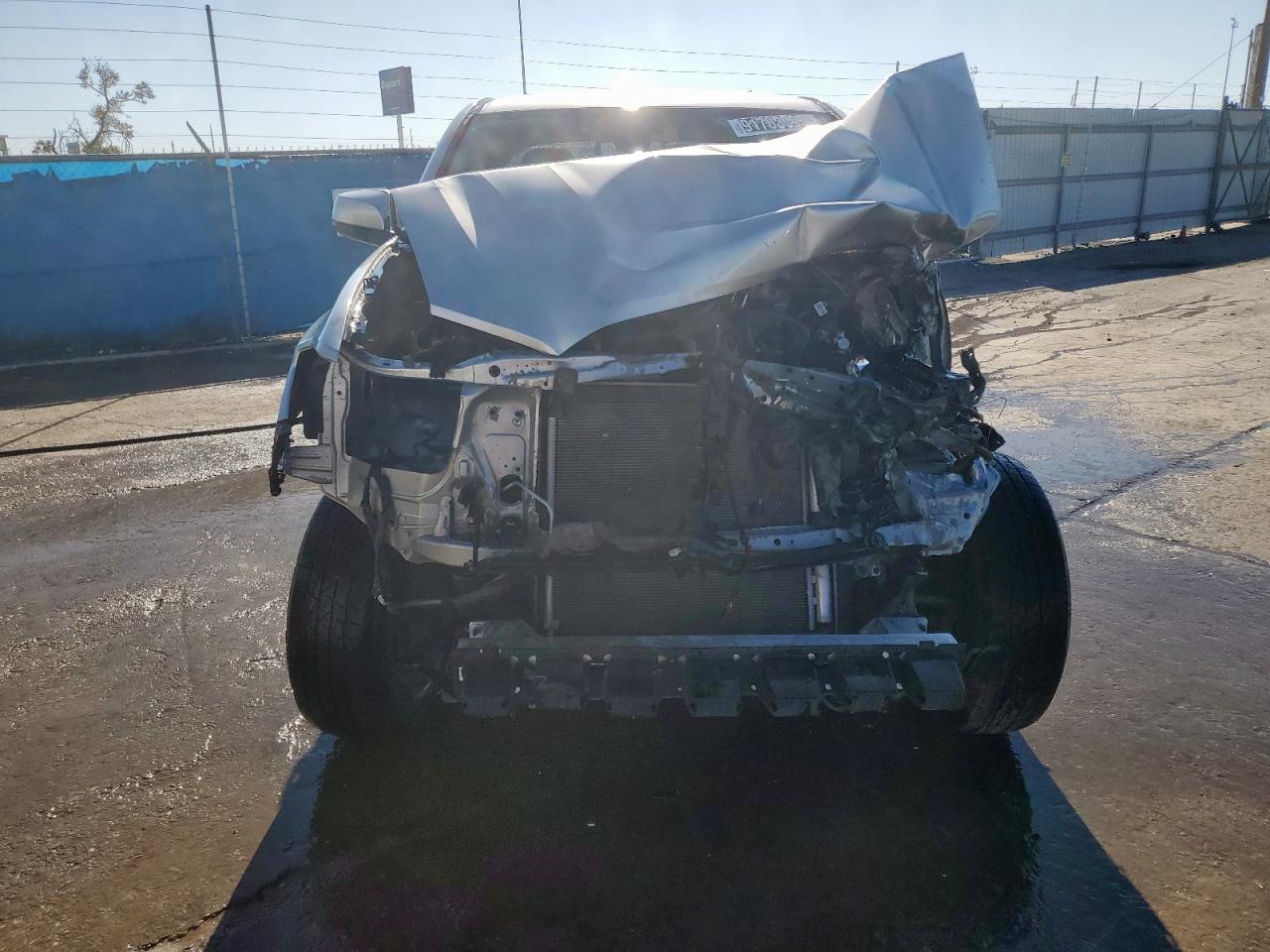 Toyota Tacoma Double Cab Image 3