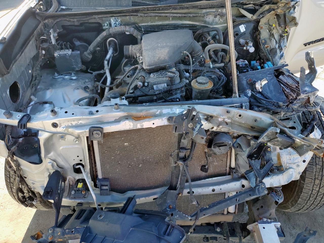 Toyota Tacoma Double Cab Image 7