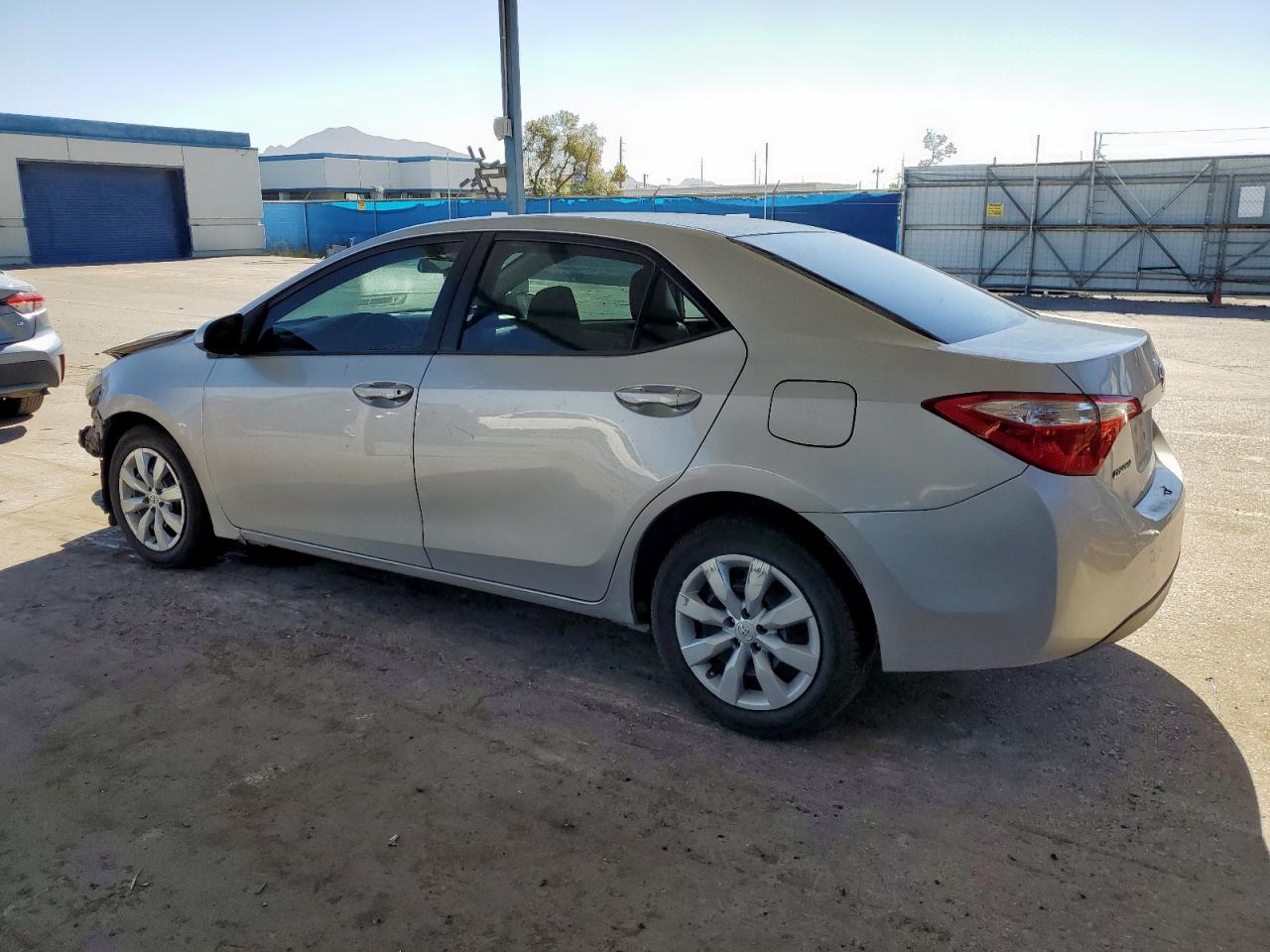 Toyota Corolla L Image 4