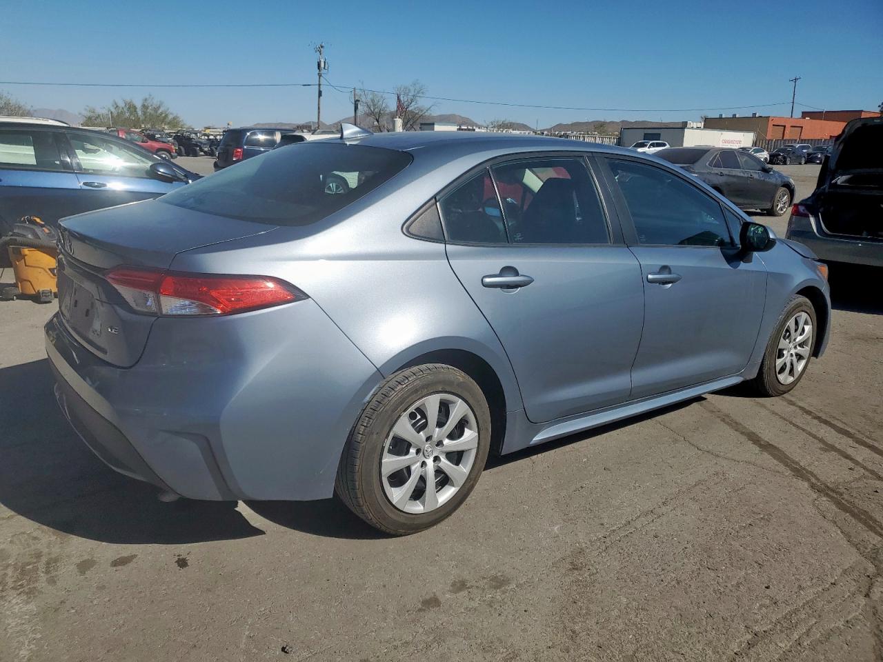 Toyota Corolla Le Image 4