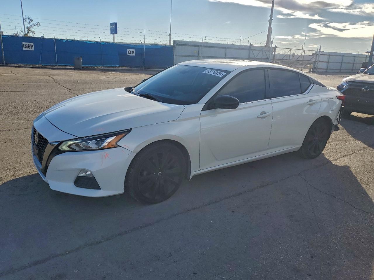 Nissan Altima Sr Image 1