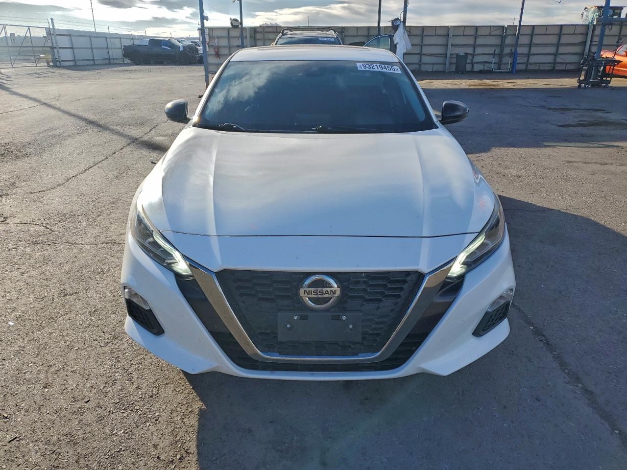 Nissan Altima Sr Image 4