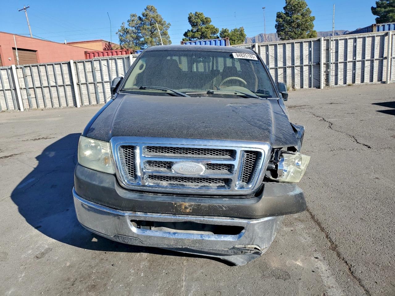 Ford F-150 Supercrew Image 2