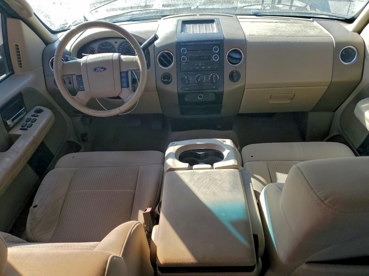 Ford F-150 Supercrew Image 11