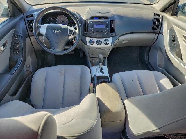 Hyundai ELANTRA Gls Image 10