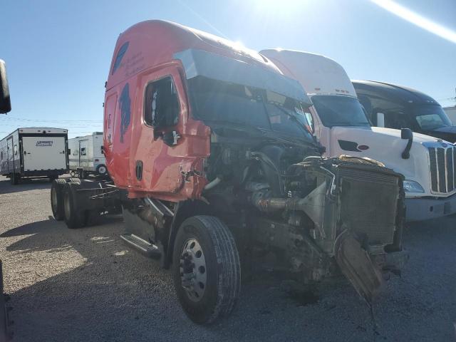  Salvage Freightliner Cascadia 1