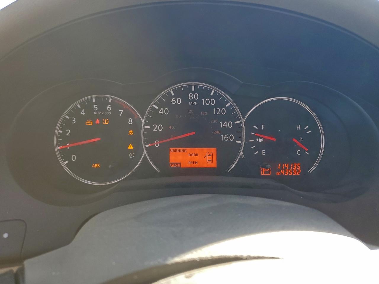 Nissan Altima Base Image 10