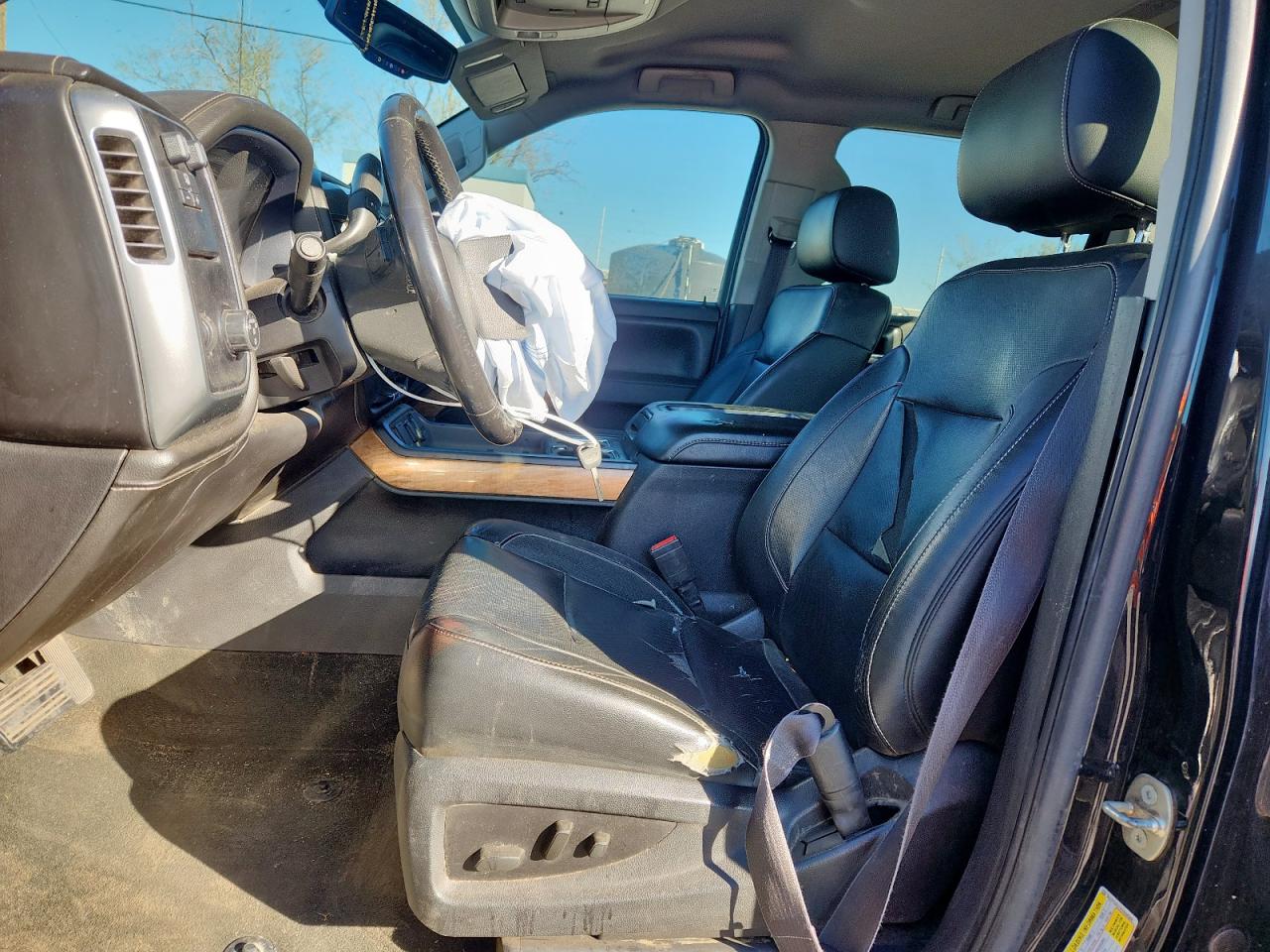 Chevrolet Silverado C1500 Ltz Image 10