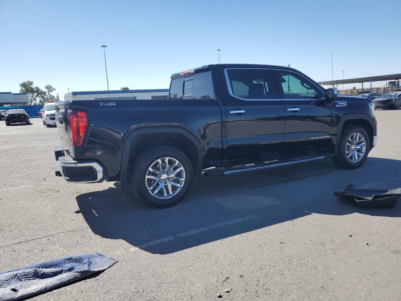 GMC Sierra K1500 Slt Image 3