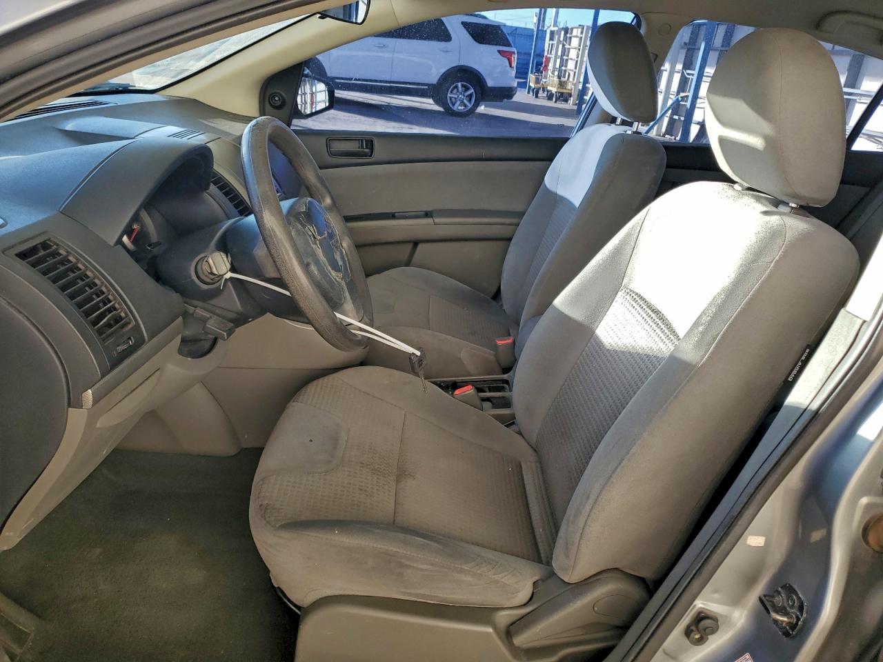 Nissan Sentra 2.0 Image 11