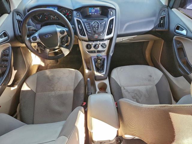 Ford Focus Se Image 10