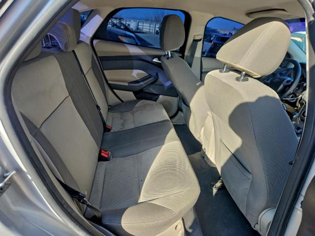 Ford Focus Se Image 11