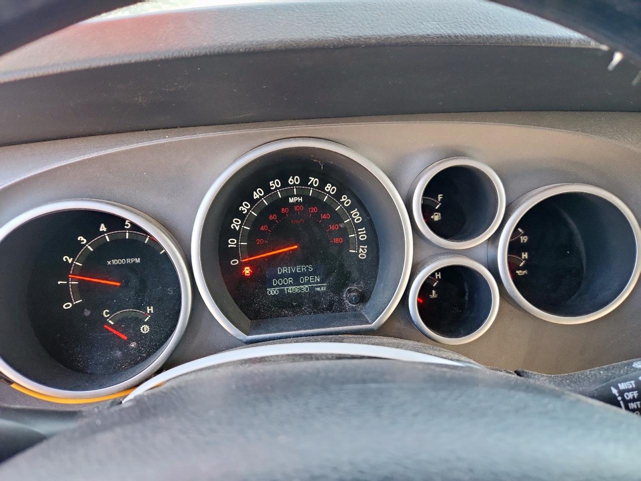 Toyota Sequoia Limited Image 9