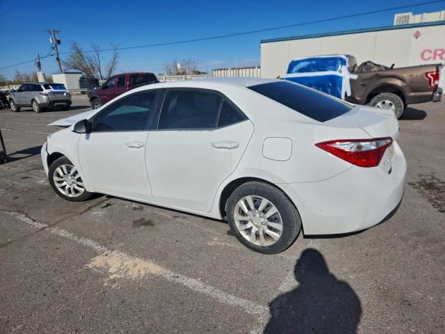 Toyota Corolla L Image 2