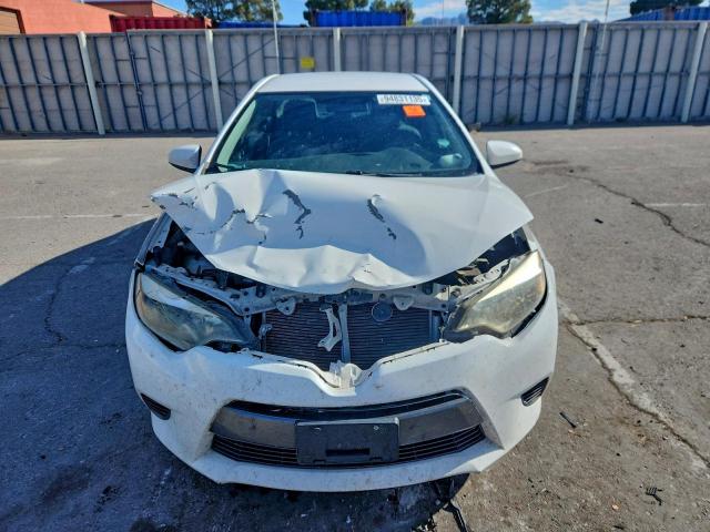 Toyota Corolla L Image 4