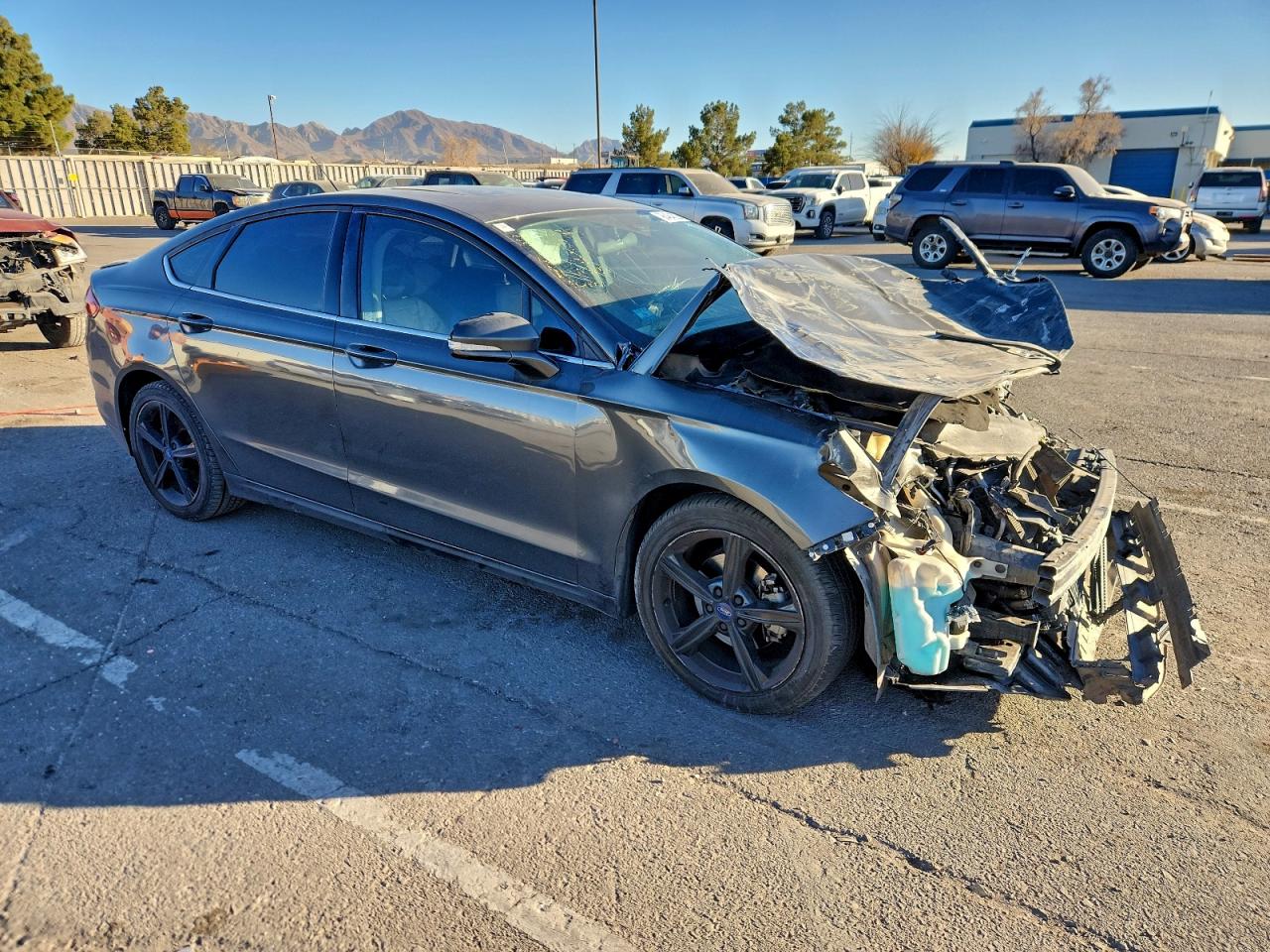 Ford Fusion Se Image 2