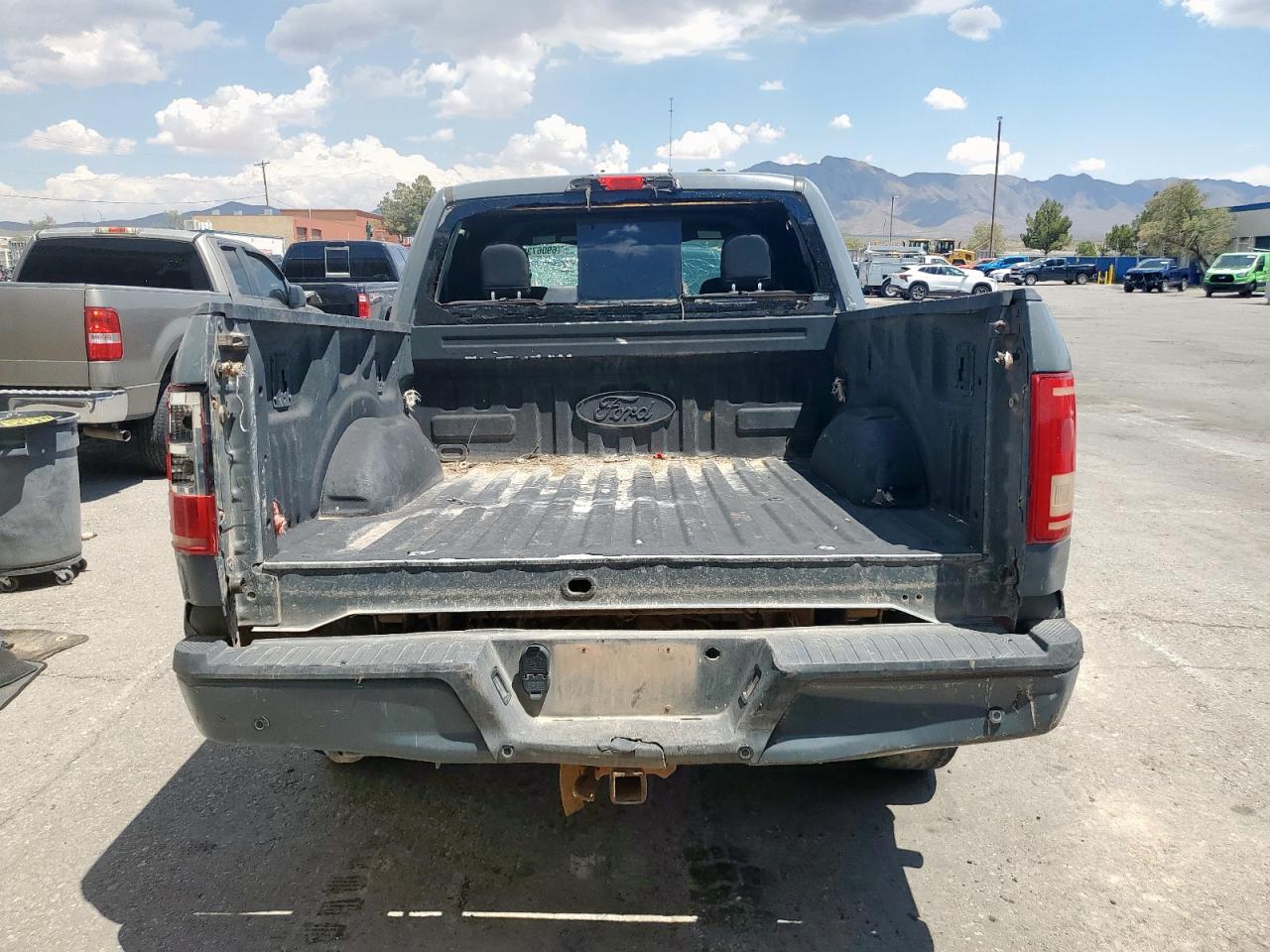 Ford F-150 Supercrew Image 9