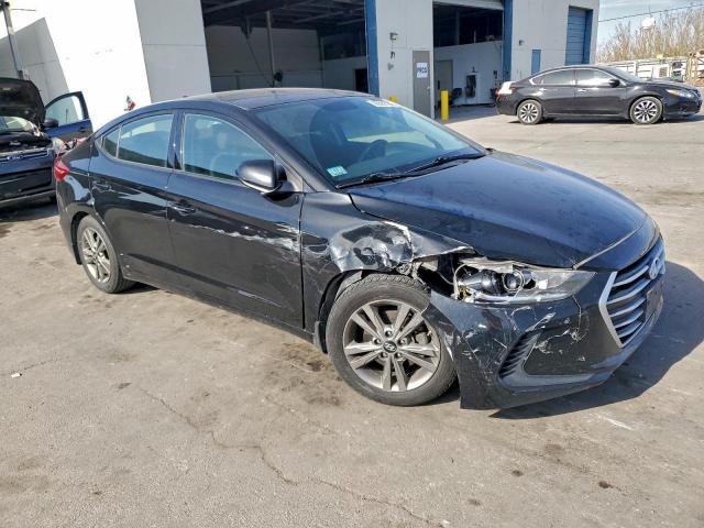 Hyundai ELANTRA Sel Image 2
