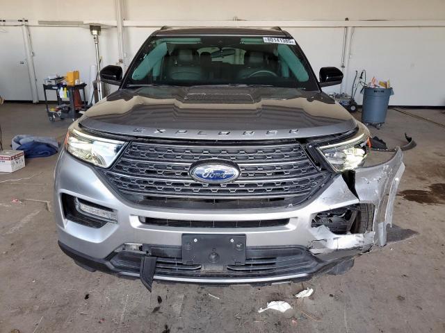 Ford Explorer Xlt Image 4