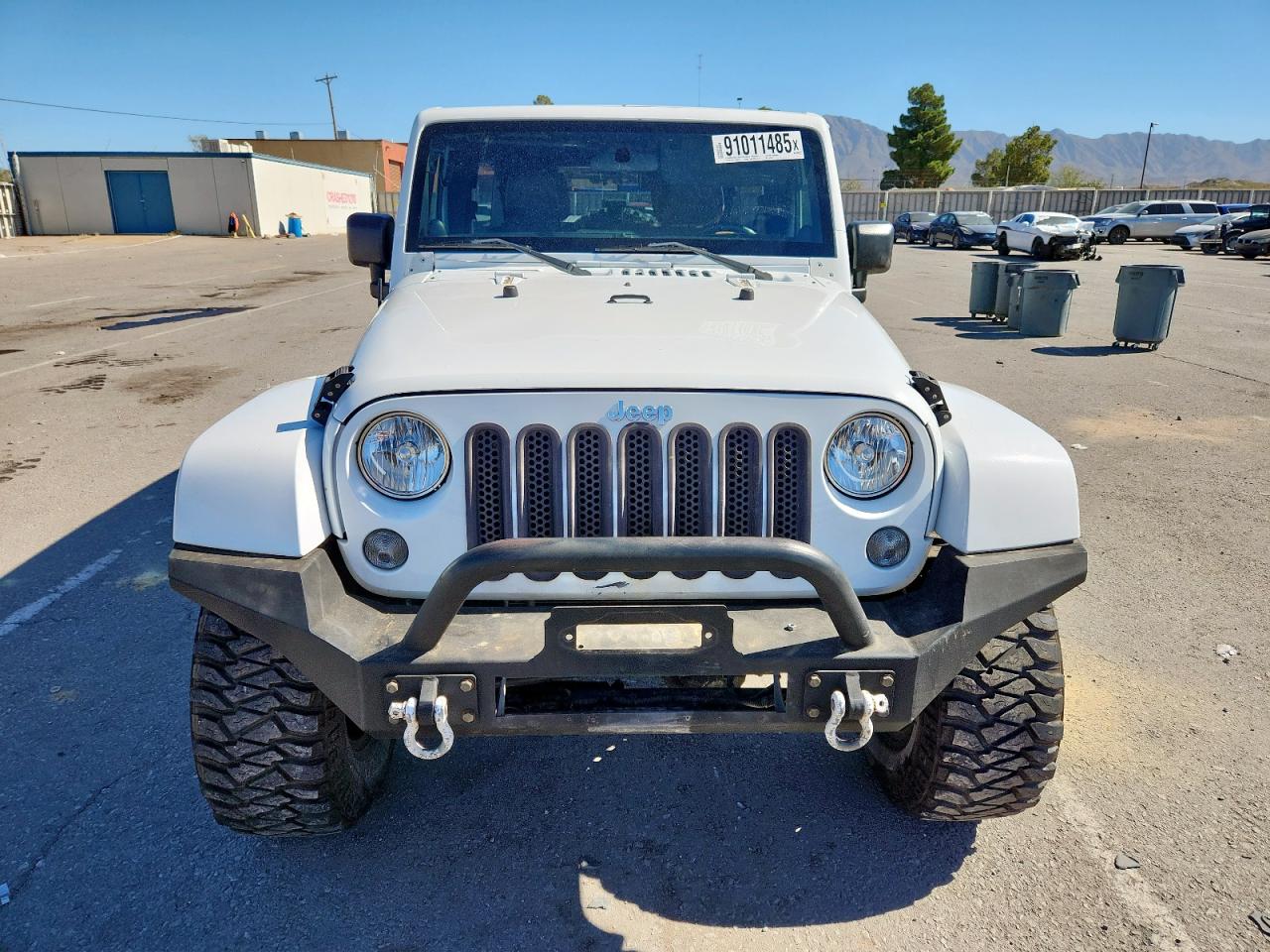Jeep Wrangler Sahara Image 4