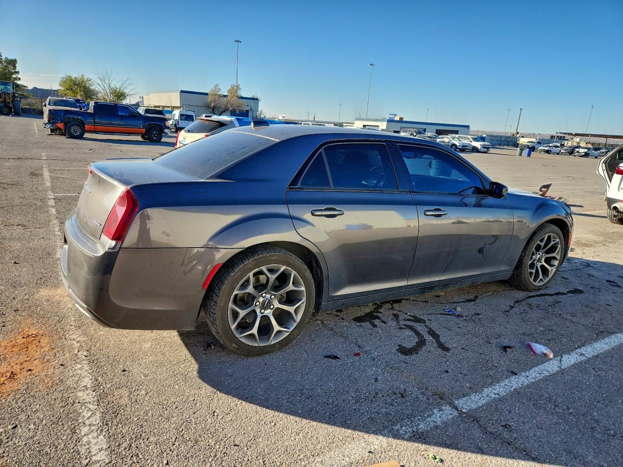 Chrysler 300 Touring Image 2