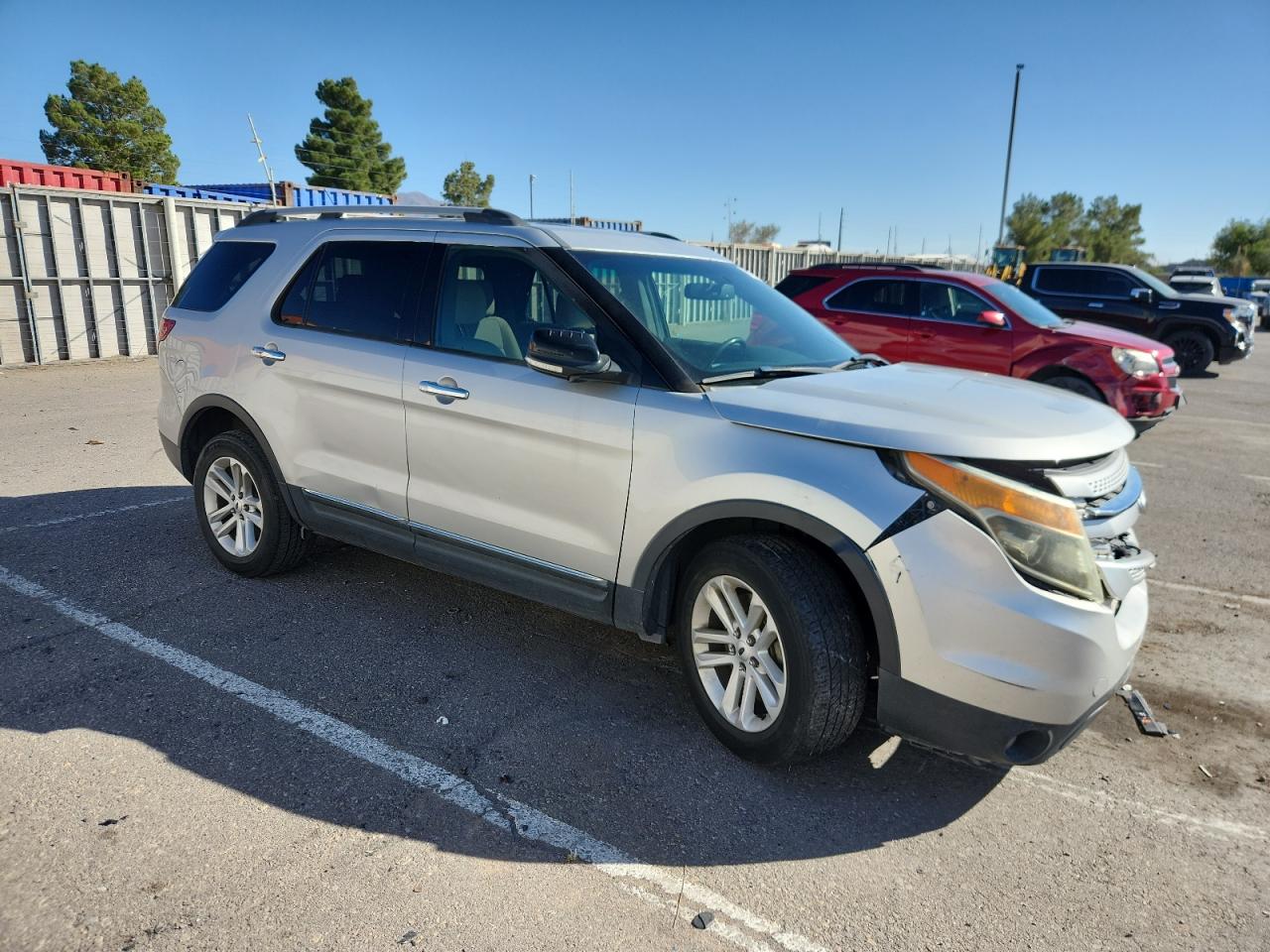 Ford Explorer Xlt Image 5