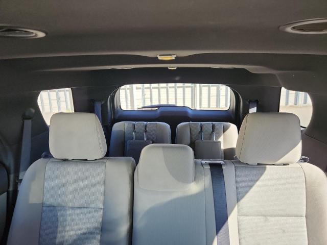 Ford Explorer Xlt Image 6