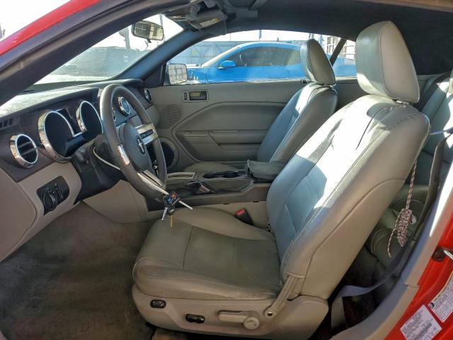 Ford Mustang Image 3