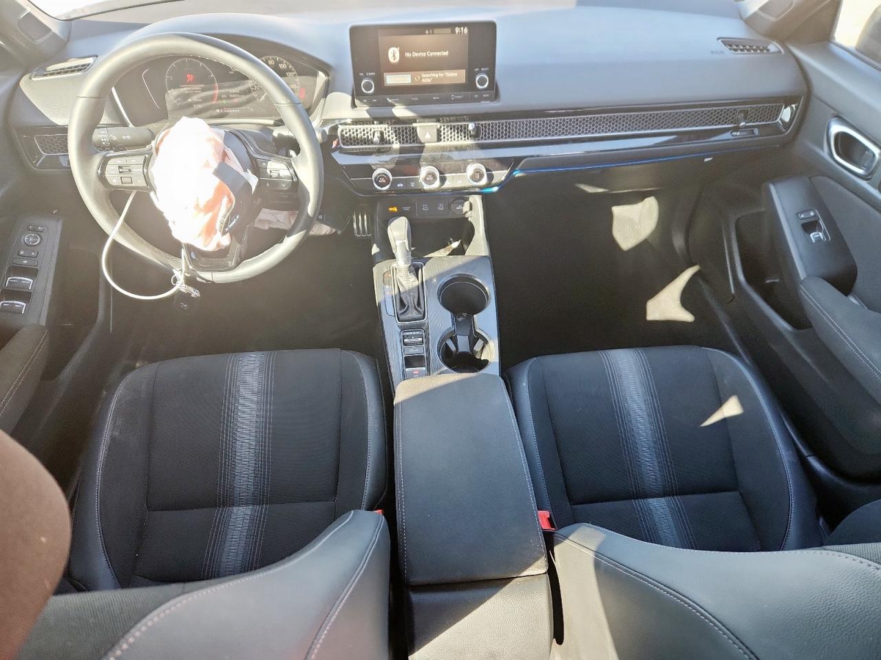 Honda Civic Sport Image 8