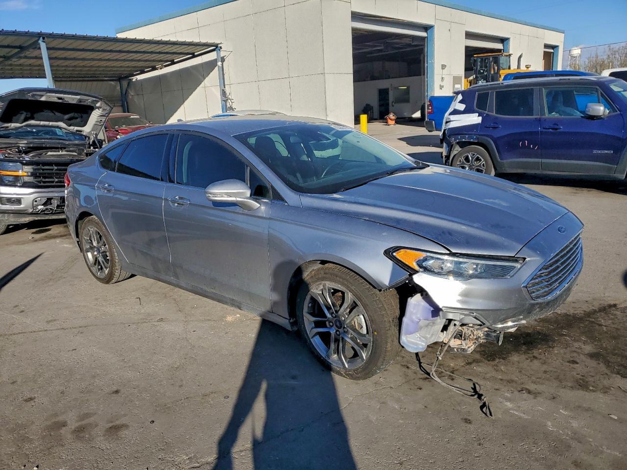 Ford Fusion Sel Image 2