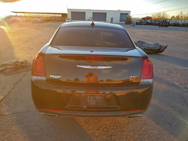 Chrysler 300 S Image 12