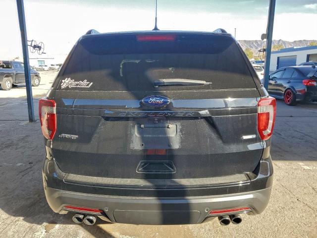 Ford Explorer Sport Image 5