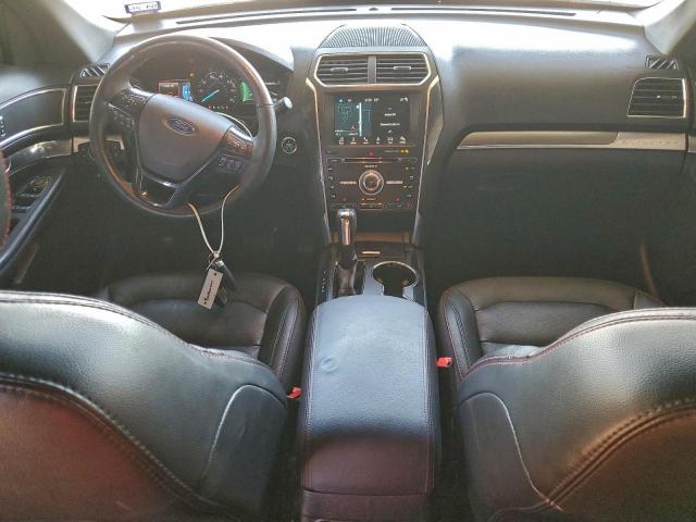 Ford Explorer Sport Image 10