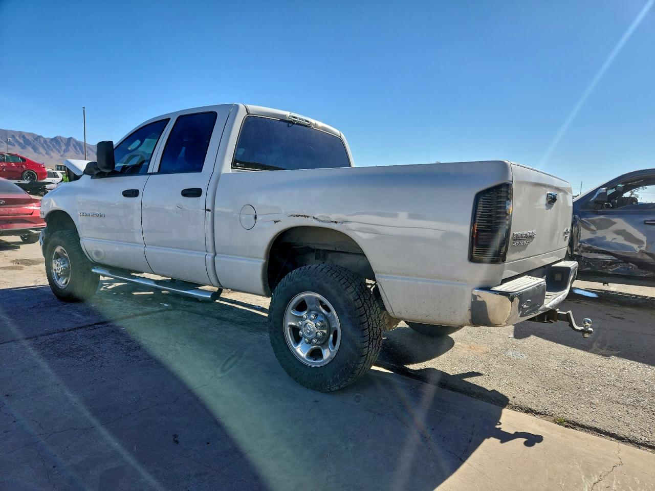 Dodge Ram 2500 St Image 4