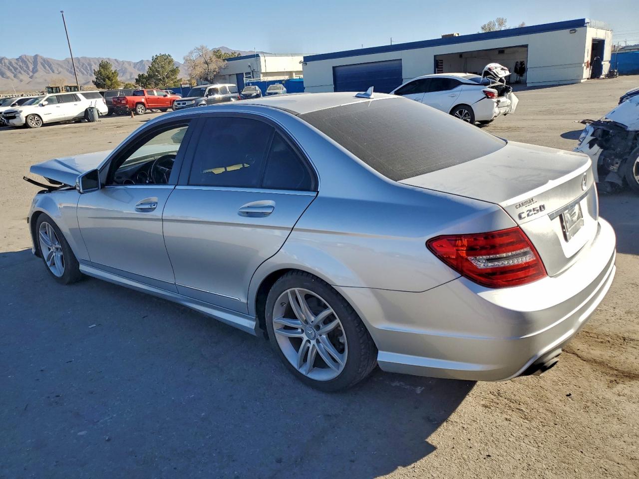 Mercedes-Benz C-Class 250 Image 9