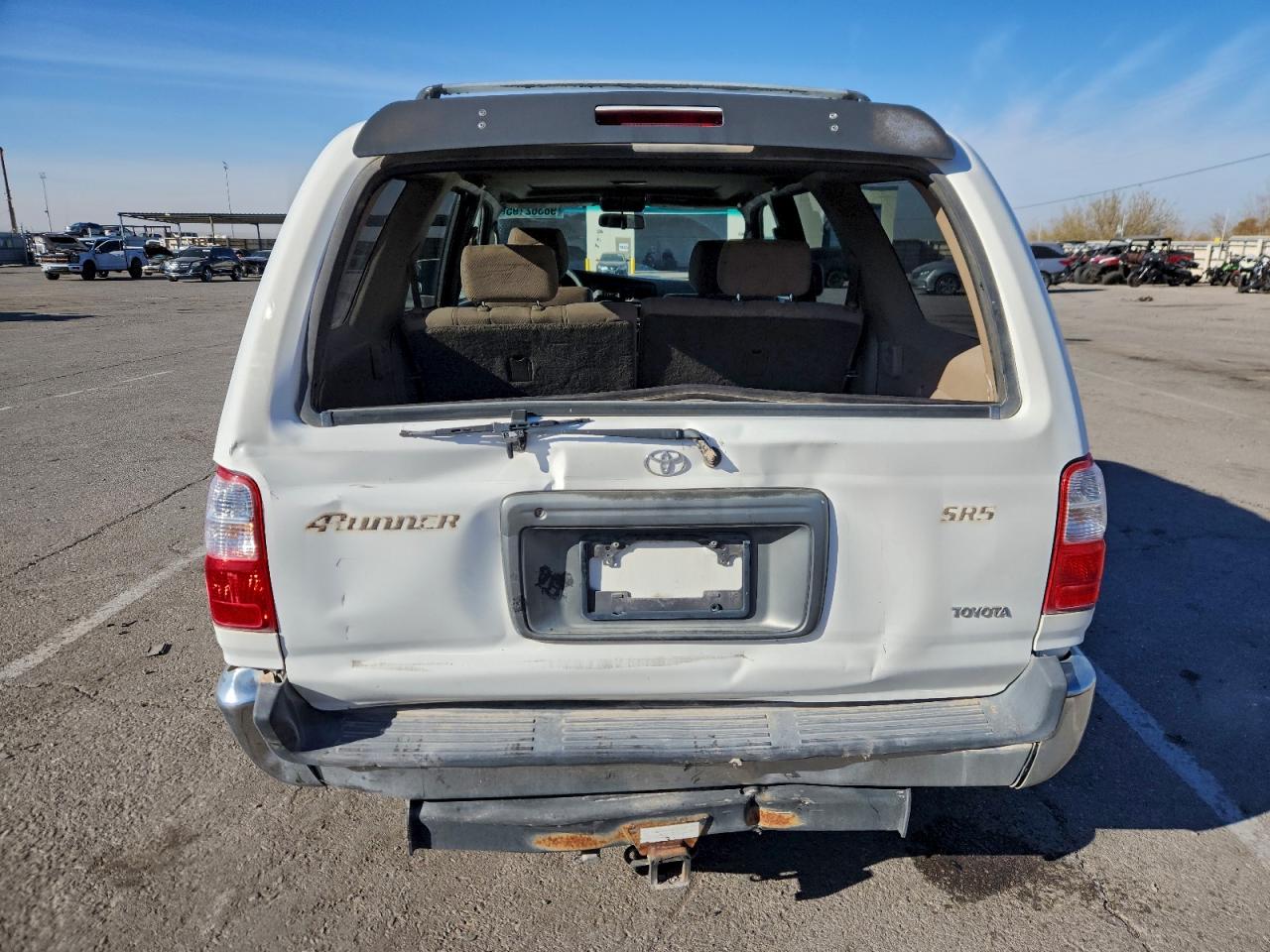 Toyota 4Runner Sr5 Image 12