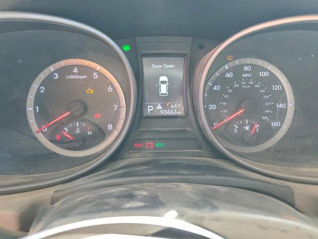 Hyundai SANTA FE Image 10