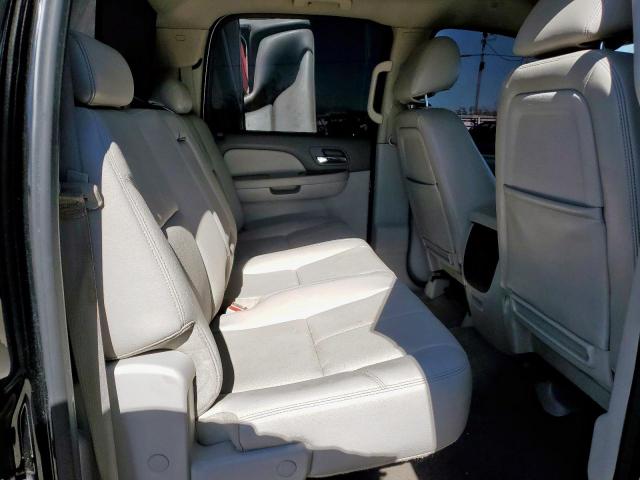 Chevrolet Silverado K2500 Heavy Duty Ltz Image 8