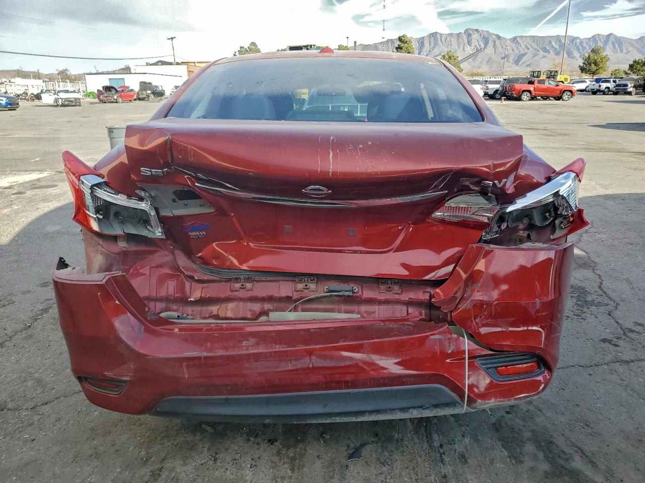 Nissan Sentra S Image 7