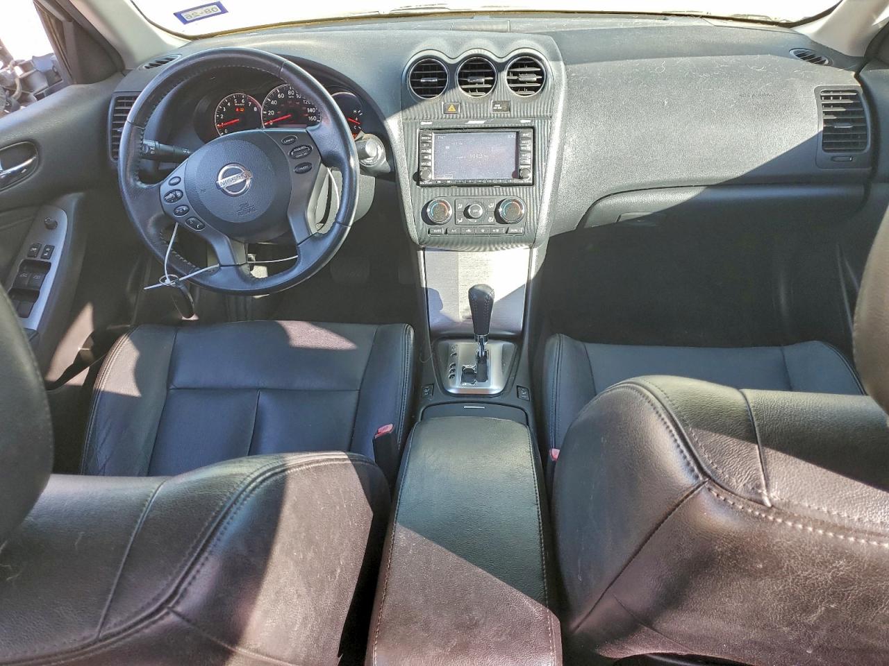 Nissan Altima Sr Image 9